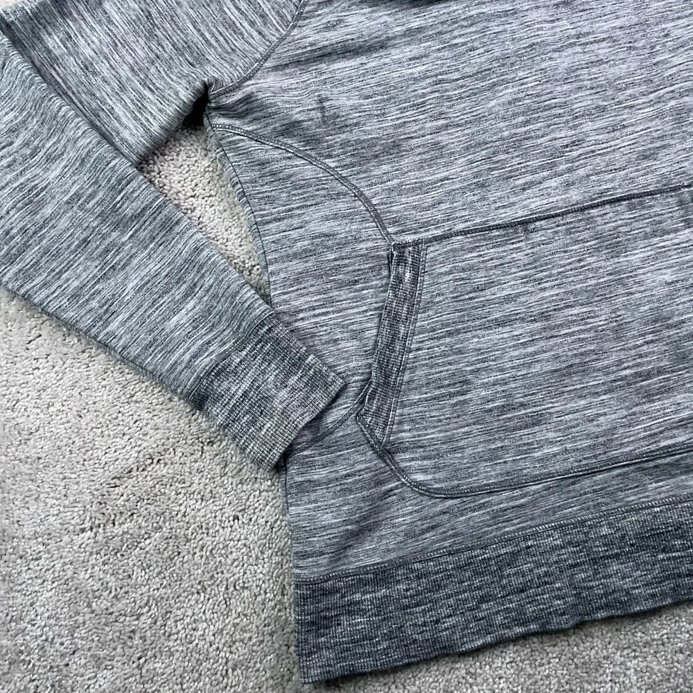 LL Bean Sweatshirt Womens Medium Grey Heathered Cozy Cowl Neck Thumbholes